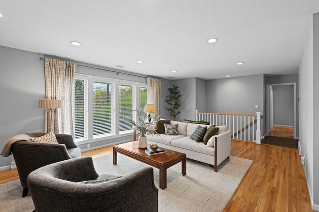 2355 Sumter Avenue S, Saint Louis Park, MN 55426