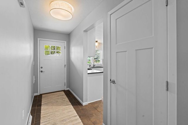 2355 Sumter Avenue S, Saint Louis Park, MN 55426