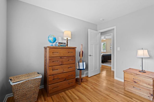 2355 Sumter Avenue S, Saint Louis Park, MN 55426
