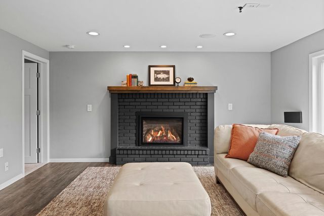 2355 Sumter Avenue S, Saint Louis Park, MN 55426