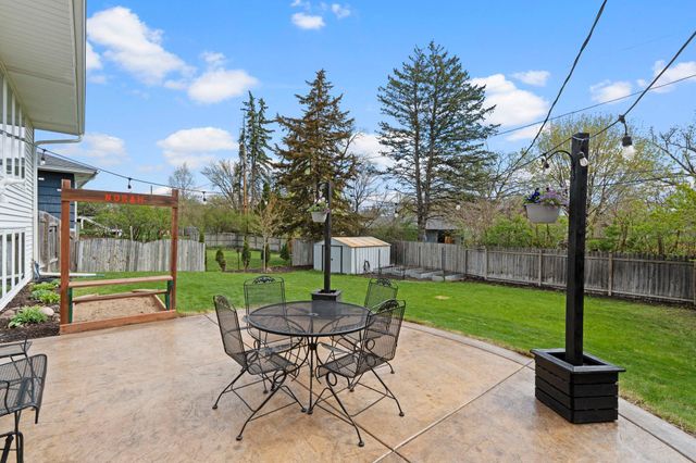 2355 Sumter Avenue S, Saint Louis Park, MN 55426