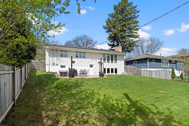 2355 Sumter Avenue S, Saint Louis Park, MN 55426