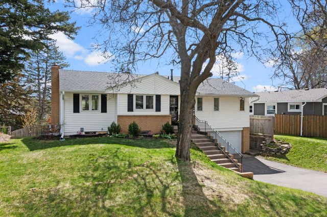 2355 Sumter Avenue S, Saint Louis Park, MN 55426