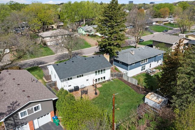 2355 Sumter Avenue S, Saint Louis Park, MN 55426