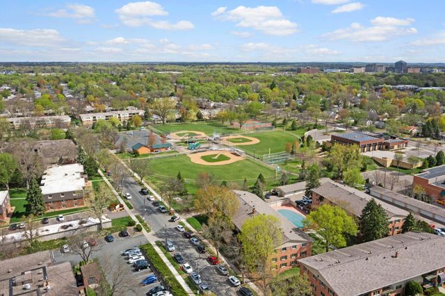 2355 Sumter Avenue S, Saint Louis Park, MN 55426