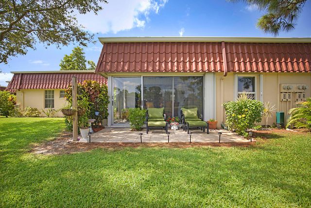 352 Covered Bridge Boulevard A, Greenacres, FL 33467