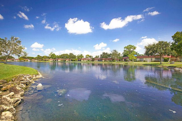 352 Covered Bridge Boulevard A, Greenacres, FL 33467