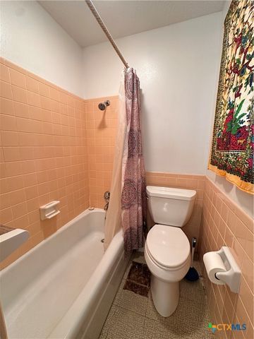 1409 Prospect Street, San Marcos, TX 78666