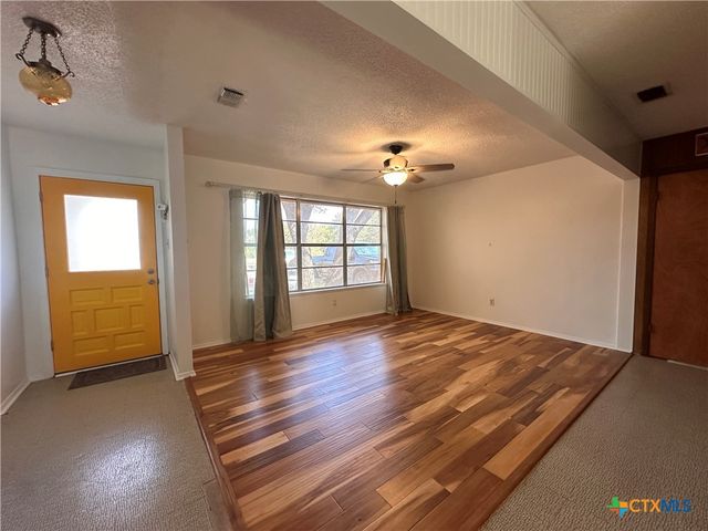1409 Prospect Street, San Marcos, TX 78666
