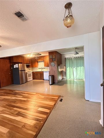 1409 Prospect Street, San Marcos, TX 78666