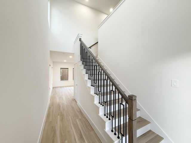 128 Pinkie Holmes Drive, Grand Prairie, TX 75050