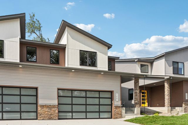 4087 Isaac Court, Vadnais Heights, MN 55127