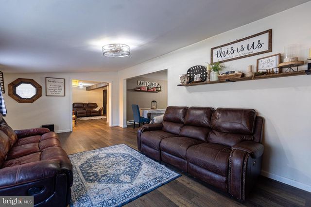 58 IRISH GAP RD, Newville, PA 17241