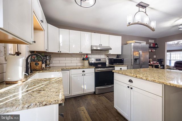 58 IRISH GAP RD, Newville, PA 17241