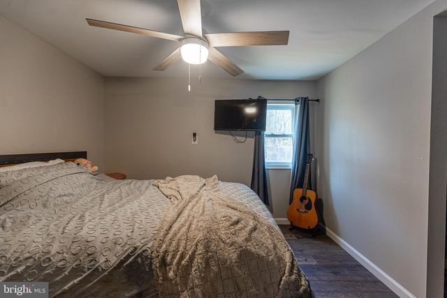 58 IRISH GAP RD, Newville, PA 17241