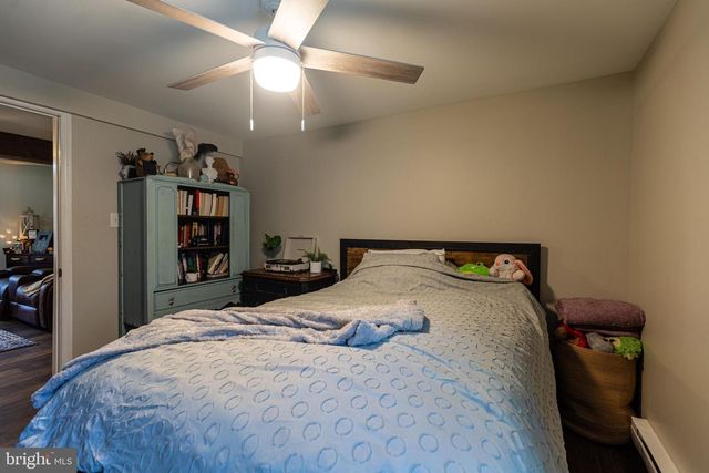 58 IRISH GAP RD, Newville, PA 17241