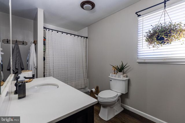 58 IRISH GAP RD, Newville, PA 17241