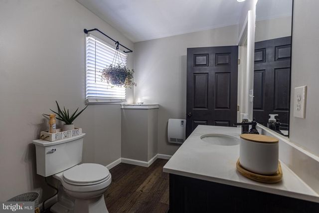 58 IRISH GAP RD, Newville, PA 17241