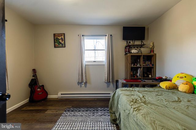 58 IRISH GAP RD, Newville, PA 17241