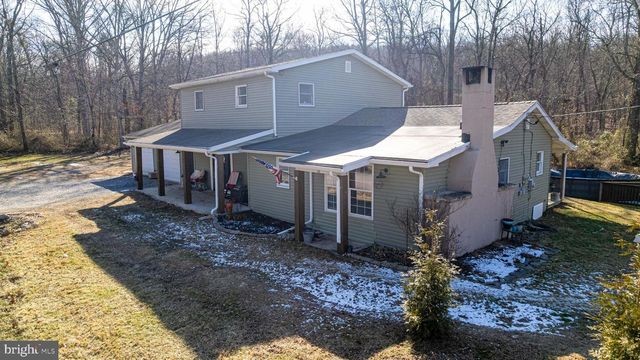 58 IRISH GAP RD, Newville, PA 17241