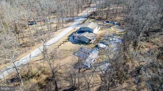 58 IRISH GAP RD, Newville, PA 17241