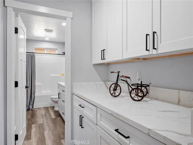 24162 Shoshone Road, Apple Valley, CA 92307