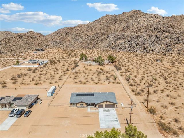 24162 Shoshone Road, Apple Valley, CA 92307