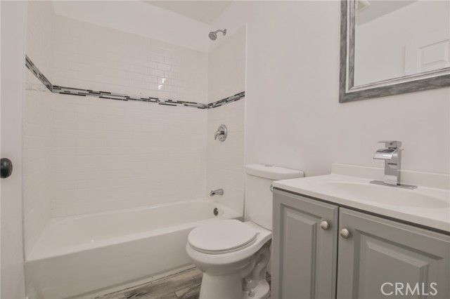 1331 W Manchester, Los Angeles, CA 90044