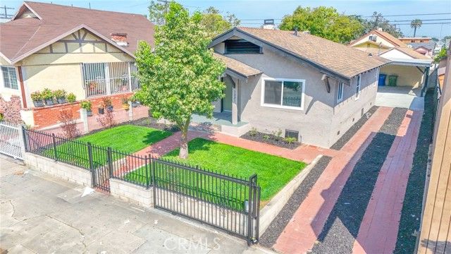 1331 W Manchester, Los Angeles, CA 90044