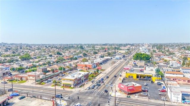 1331 W Manchester, Los Angeles, CA 90044