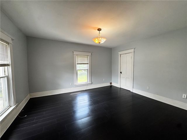 1605 Lehigh Station Road, Henrietta, NY 14467