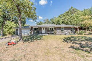 3745 Lucy Trimble Road, Burleson, TX 76028