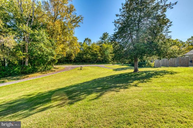 11165 DROGHEDA MOUNTAIN RD, Rixeyville, VA 22737