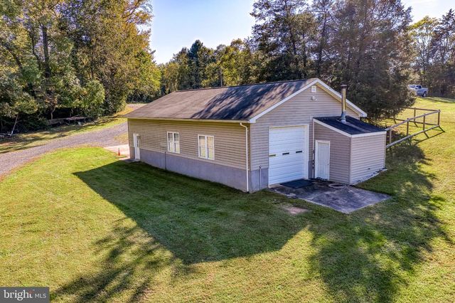 11165 DROGHEDA MOUNTAIN RD, Rixeyville, VA 22737