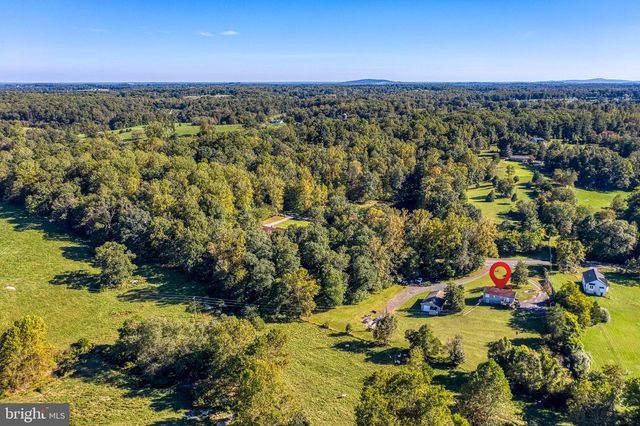 11165 DROGHEDA MOUNTAIN RD, Rixeyville, VA 22737