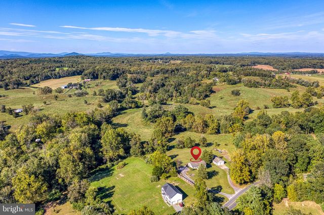 11165 DROGHEDA MOUNTAIN RD, Rixeyville, VA 22737
