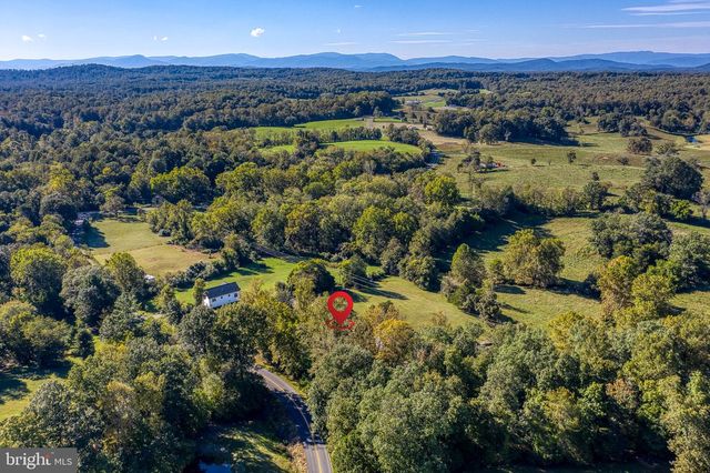 11165 DROGHEDA MOUNTAIN RD, Rixeyville, VA 22737