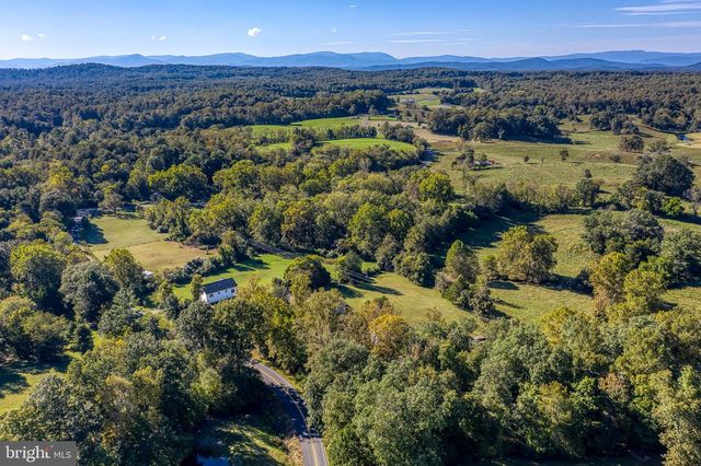 11165 DROGHEDA MOUNTAIN RD, Rixeyville, VA 22737