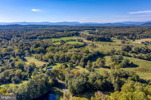 11165 DROGHEDA MOUNTAIN RD, Rixeyville, VA 22737
