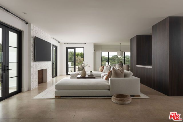 1925 Jelinda Drive, Montecito, CA 93108