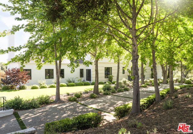 1925 Jelinda Drive, Montecito, CA 93108