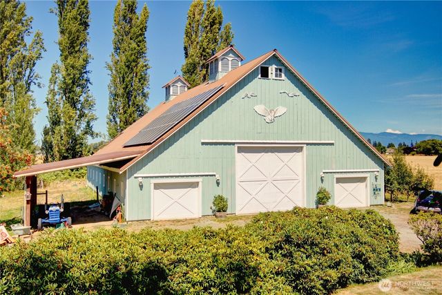 17439 McLean Road, Mount Vernon, WA 98273