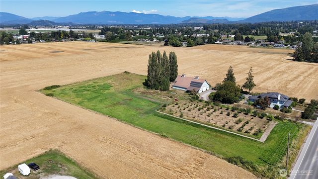 17439 McLean Road, Mount Vernon, WA 98273