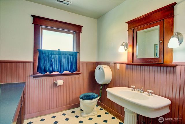 17439 McLean Road, Mount Vernon, WA 98273