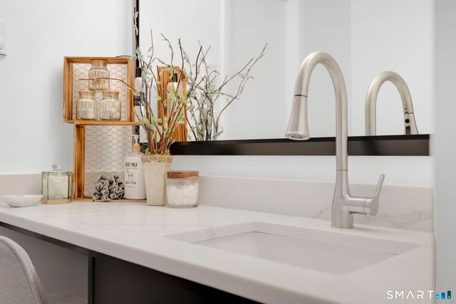 62 Candlewood Drive 62, South Windsor, CT 06074