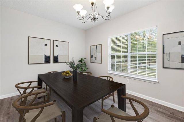 90 Montrose Lane, Sharpsburg, GA 30277