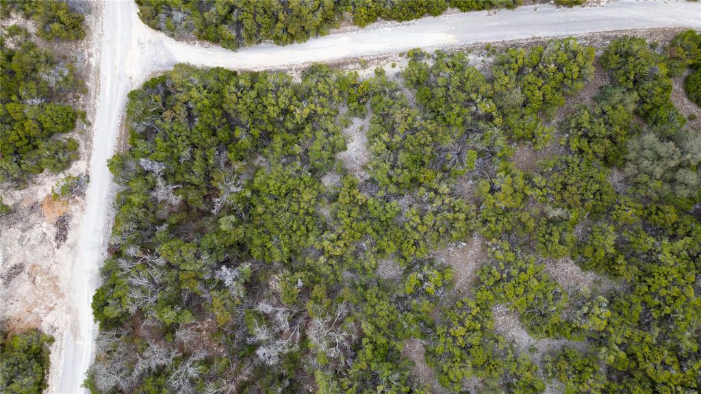 20605 Telegraph PASS, Lago Vista, TX 78645