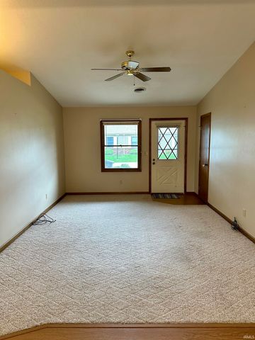 1548 E Kammerer Road, Kendallville, IN 46755