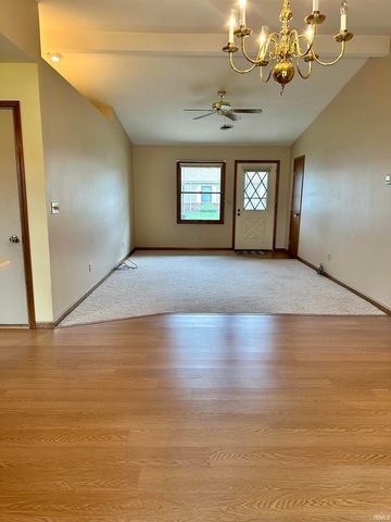 1548 E Kammerer Road, Kendallville, IN 46755