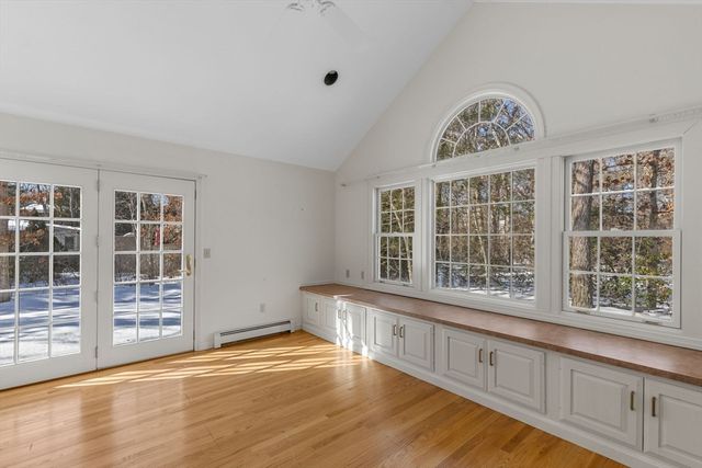 46 Kensington Dr, Sandwich, MA 02563